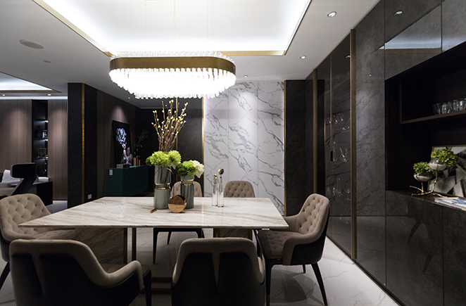 輕奢格調(diào)·餐廳護墻系統(tǒng)